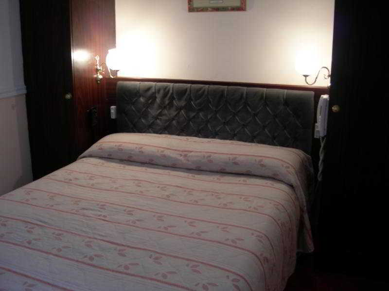 Hallam Hotel London Exterior photo